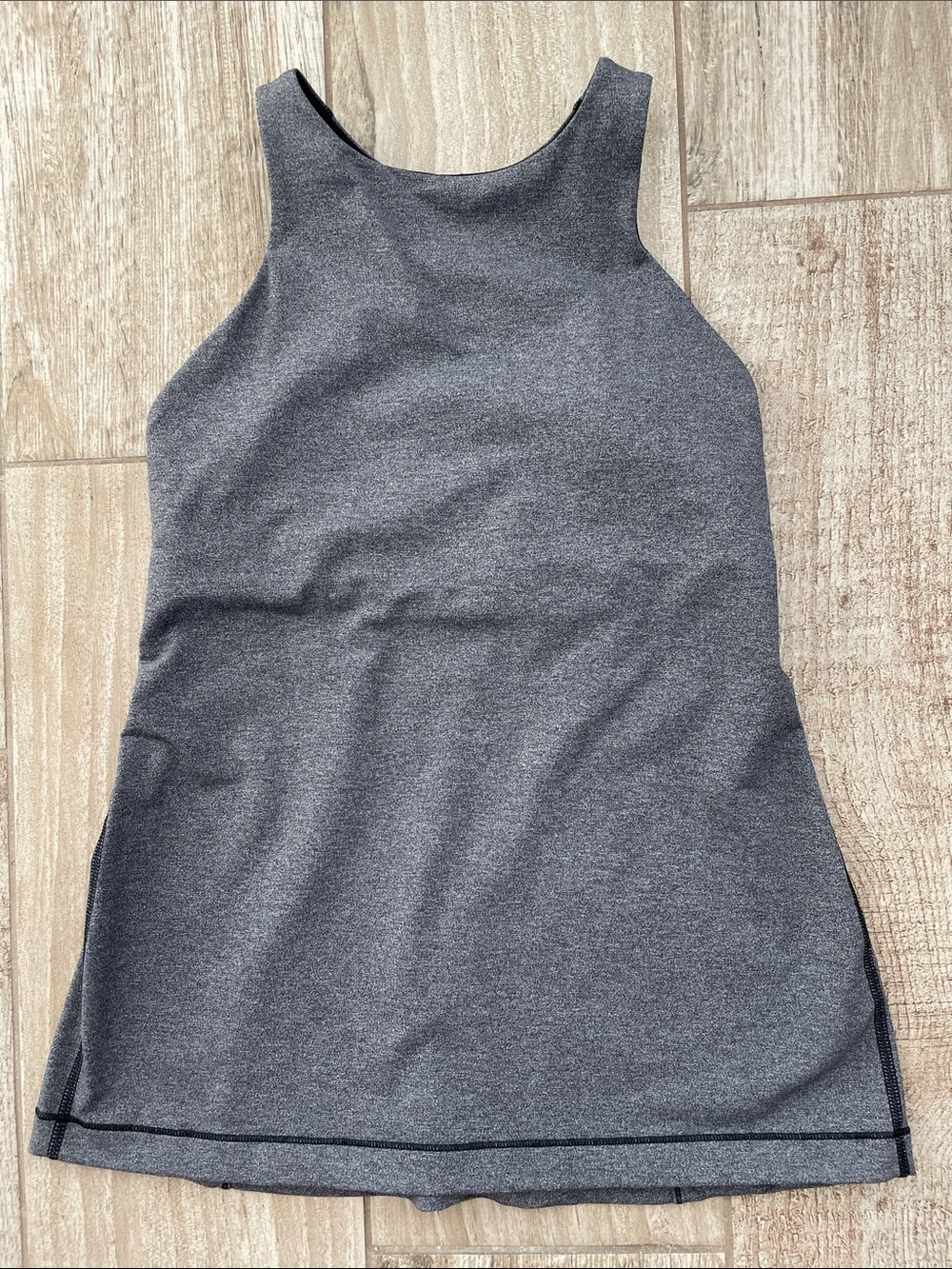 Lululemon athletica gray heathered tank, size 8, EUC